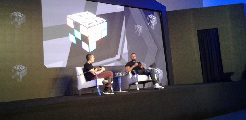 David Ramsey disse que John Diggle não tem lidado bem com a nova equipe de heróis por achá-la despreparada. (Foto: Henrique Almeida)