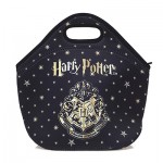 Riachuelo lança coleção de produtos inspirados em Harry Potter