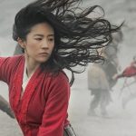 Mulan foca na ação com protagonista superpoderosa