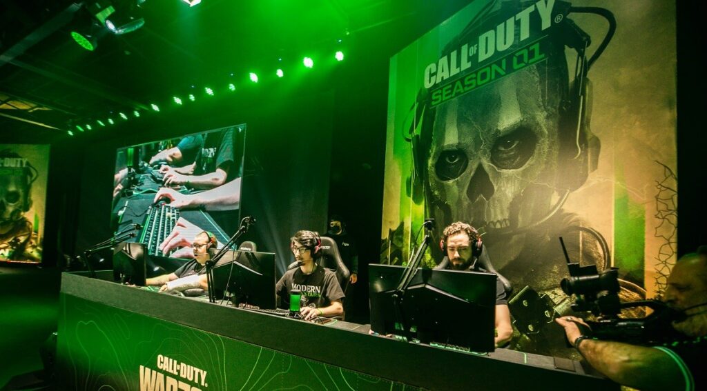 Activision celebra chegada de Call of Duty: Warzone 2.0