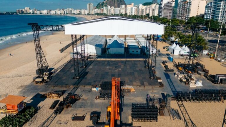 Madonna prepara espetáculo monumental no RJ