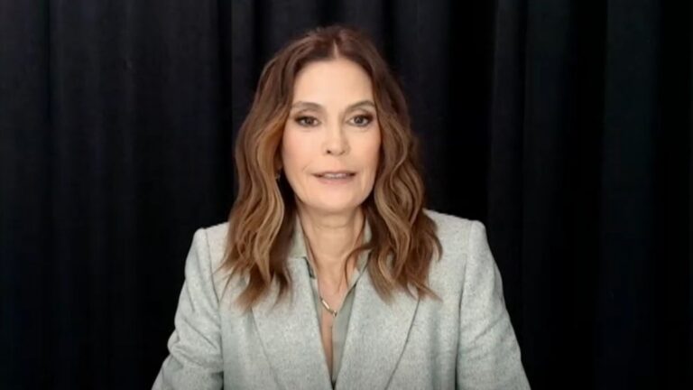 Teri Hatcher estrela thriller psicológico no Lifetime
