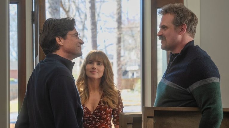 DTF St. Louis: humor e crime em história sobre decisões ruins