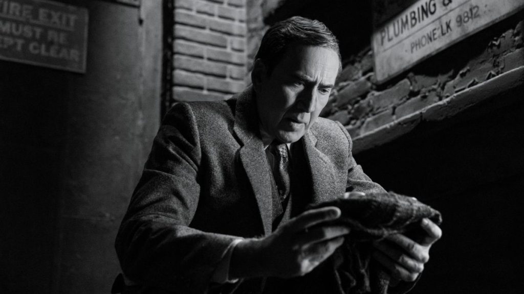 Spider-Noir encontra o Homem-Aranha perfeito em Nicolas Cage