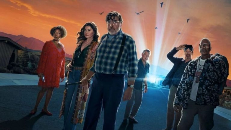 The Boroughs: nostalgia, conspiração alienígena e um elenco de peso